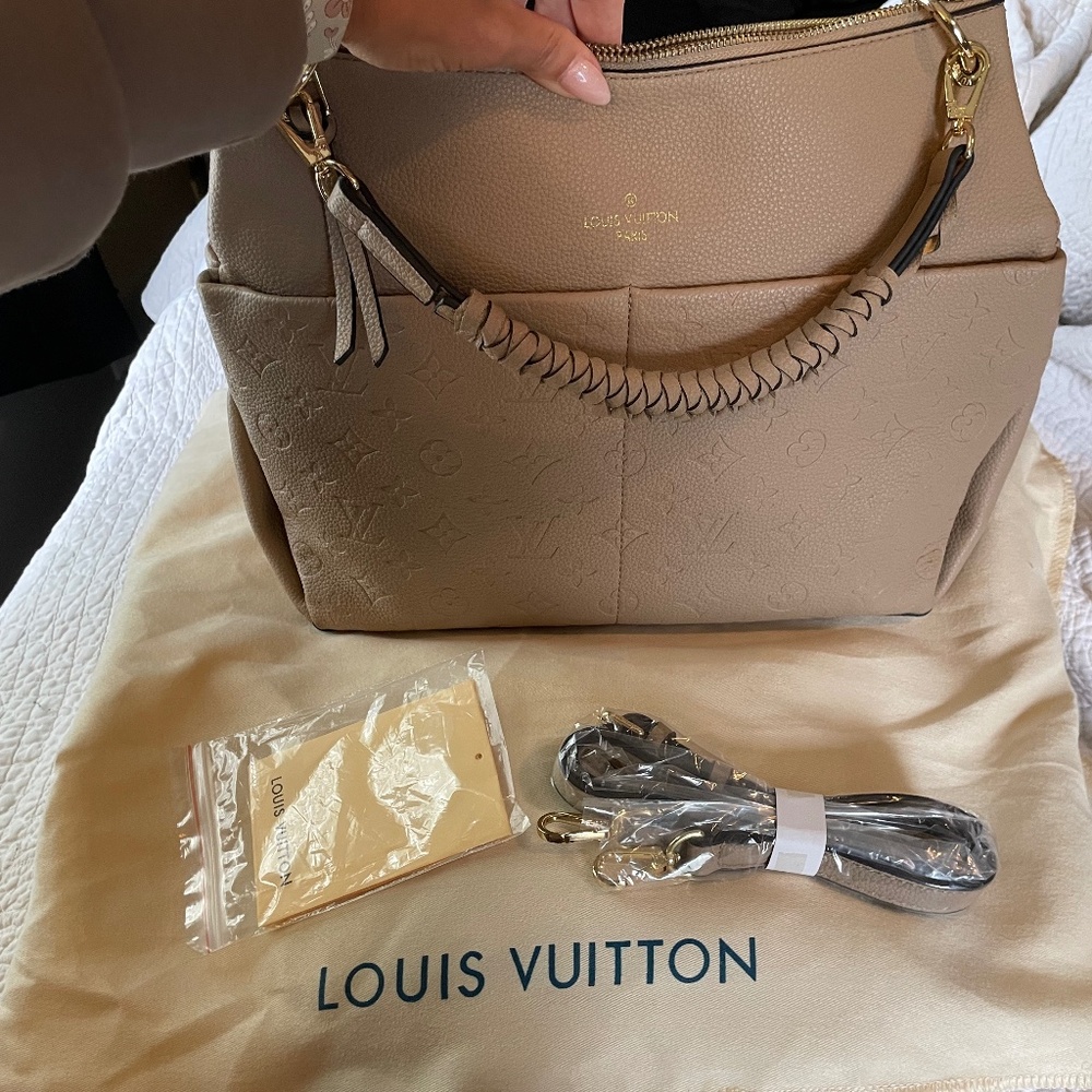 LV tan leather shoulder bag